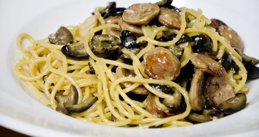Recipe: Spaghetti with Sausages & Olives
